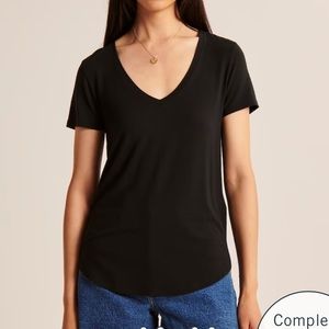 Abercrombie Soft AF Drapey v-neck tee